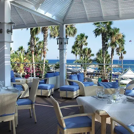Lordos & Semesteranläggning (resort)