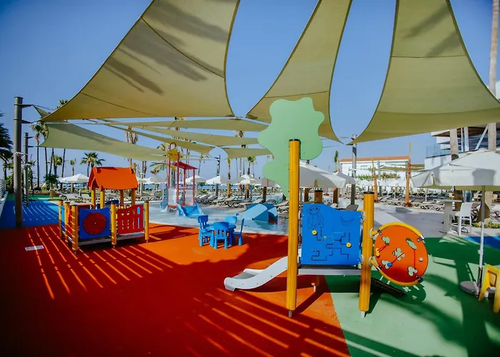 Lordos & Semesteranläggning (resort) Larnaca