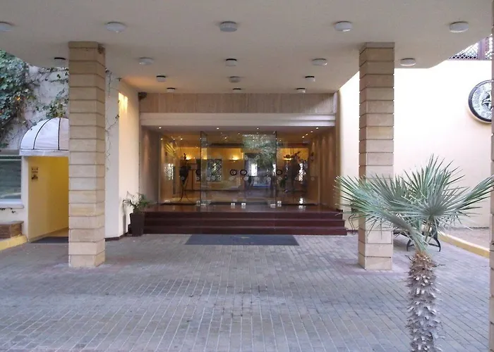 Lordos & אתר נופש 4*